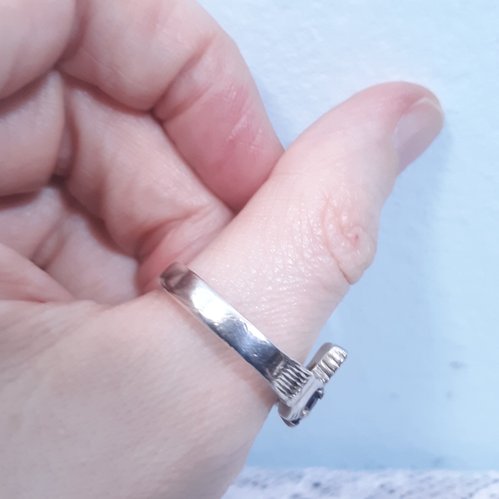 *Sz 8 womens vintage 1980s Sterling Silver Claddagh Ring Signed 925 DM Purple - Picture 14 of 16